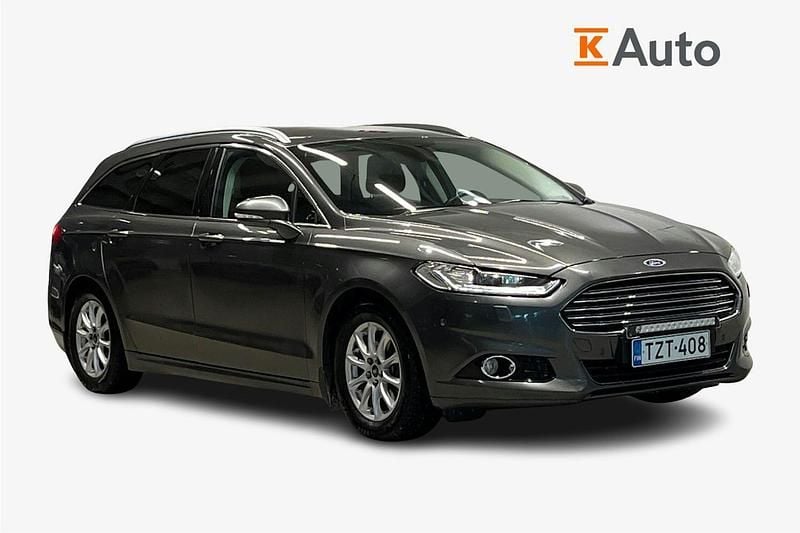 Käytetty Ford Mondeo Titanium 150 HP (110 kW) 2016 Harmaa Farmari