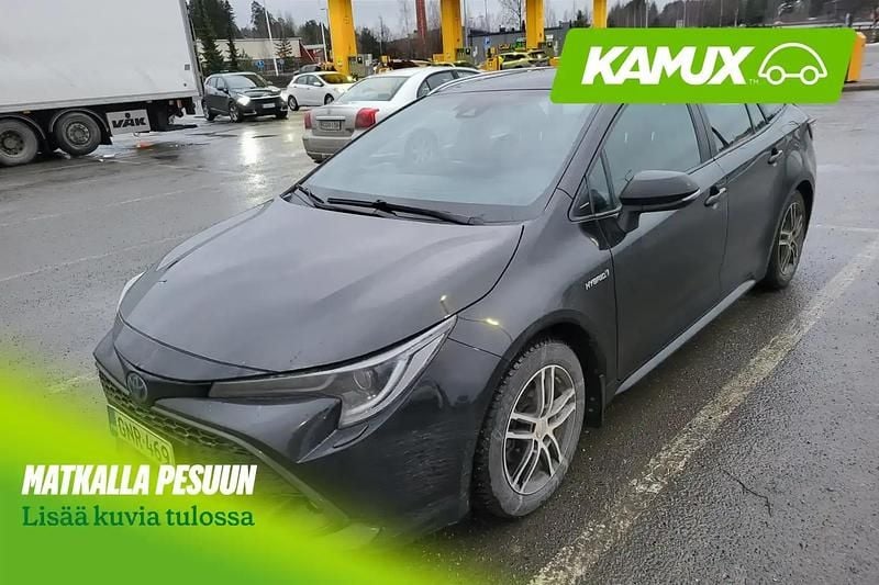 Musta Käytetty 2019 Toyota Corolla Farmari | 19 790 € (Hyvä tarjous) - Kuva 1/3