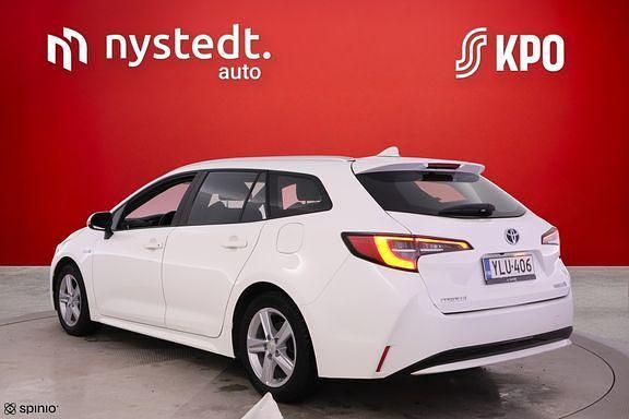 Käytetty Toyota Corolla Active 122 HP (89 kW) 2022 Valkoinen Farmari