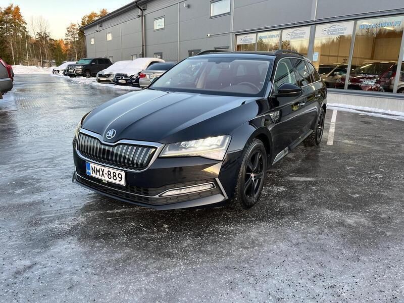 Käytetty 2020 Skoda Superb Farmari | 19 000 € (Perustarjous) - Kuva 1/4