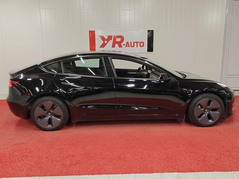 Käytetty Tesla Model 3 258 kW (351 HP) 2022 Sedan