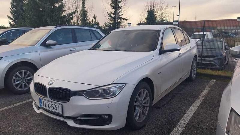 Käytetty 2015 BMW 320 Sedan | 14 990 € (Perustarjous) - Kuva 1/2