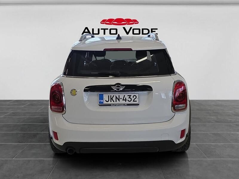 Käytetty Mini Cooper S Countryman Business 224 HP (164 kW) 2017 Valkoinen Katumaasturi