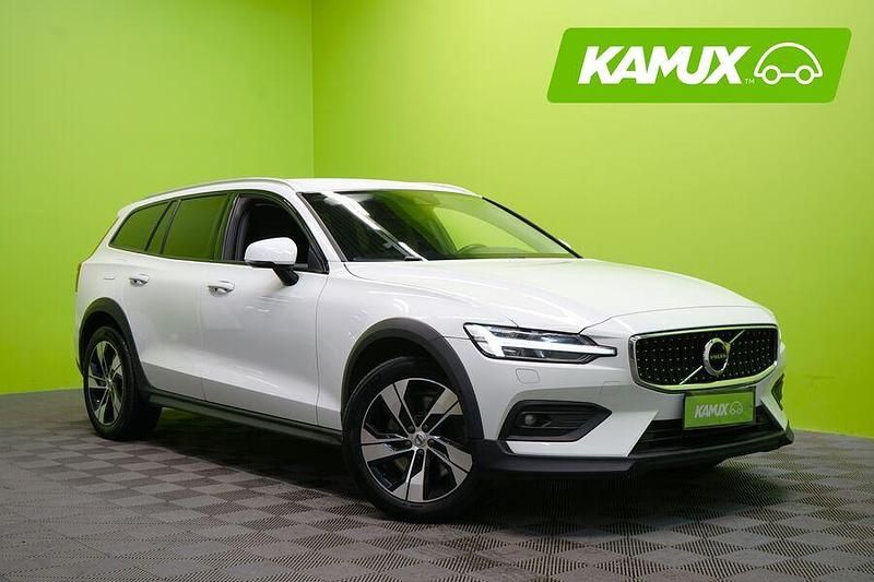 Käytetty 2021 Volvo V60 CC Business Edition Farmari | 29 900 € (Hieman kallis) - Kuva 1/3