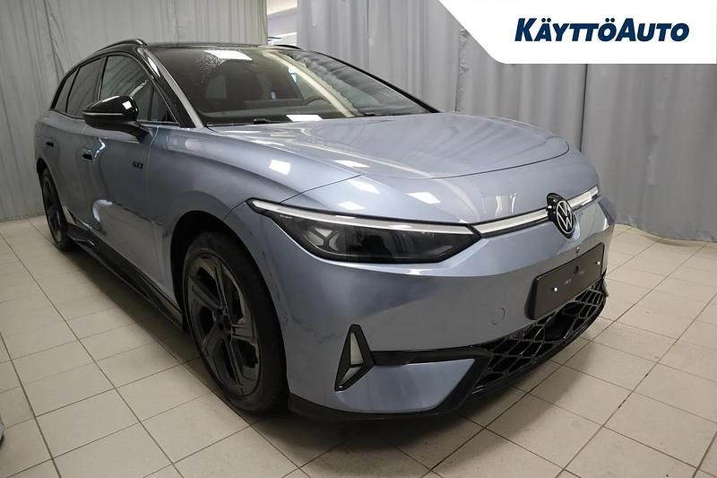 Uusi VW ID.7 GTX 250 kW (340 HP) 2026 Stonewashed blue met Farmari