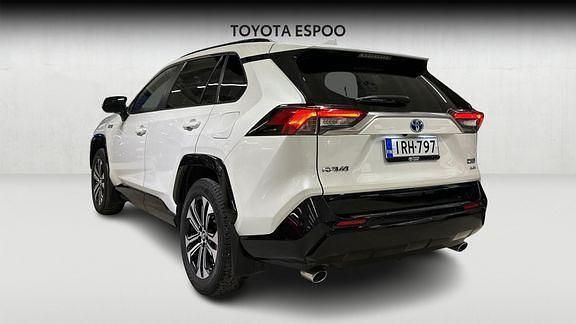 Käytetty Toyota RAV4 Edition 302 HP (222 kW) 2023 Valkoinen Katumaasturi