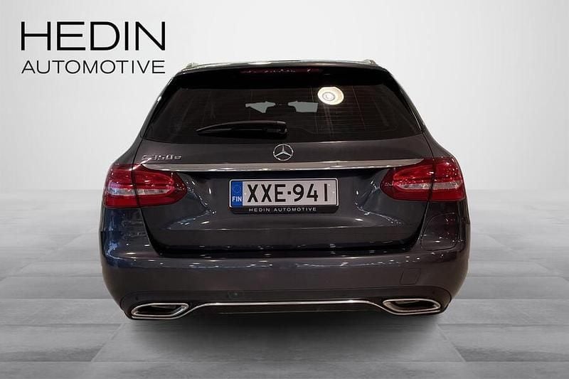 Käytetty Mercedes C350e Business 211 HP (155 kW) 2015 Harmaa Farmari