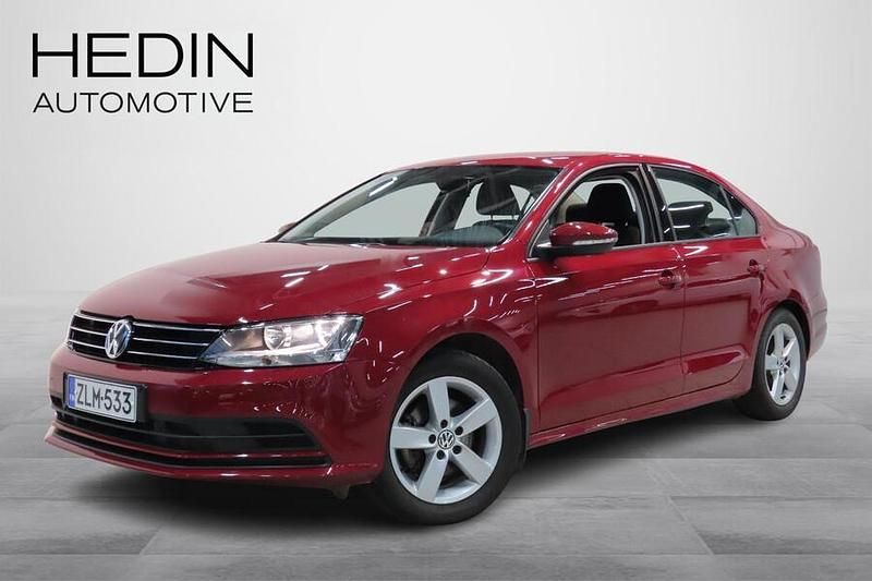 Punainen Käytetty 2017 VW Jetta Sedan | 15 490 € (Hieman kallis) - Kuva 1/4