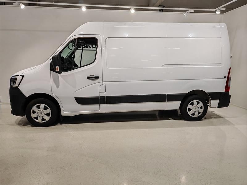 Käytetty Renault Master 150 HP (110 kW) 2023 Valkoinen Van