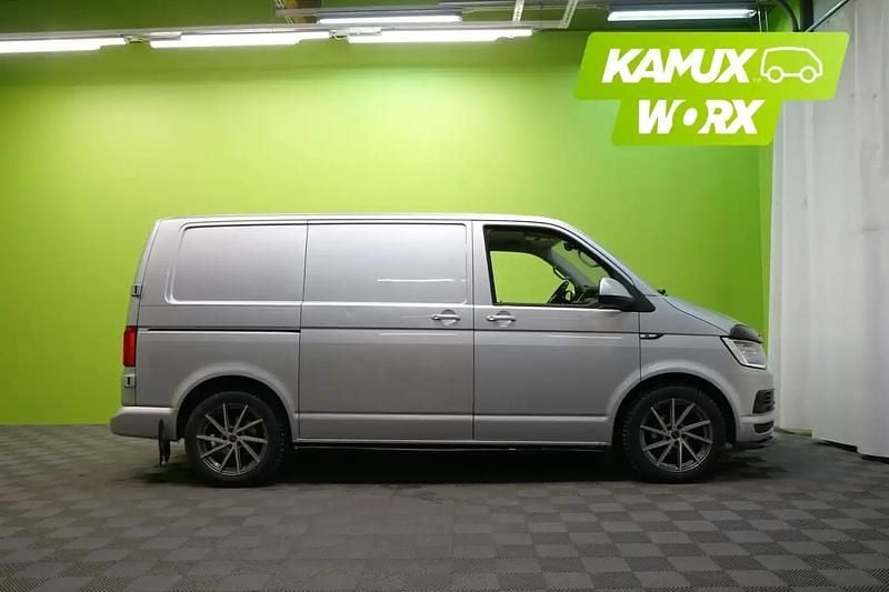 Käytetty VW T6 140 HP (102 kW) 2016 Hopea / harmaa Van