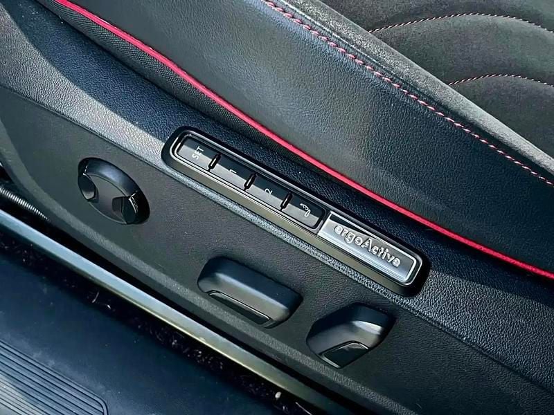 Käytetty VW ID.4 GTX 219 kW (299 HP) 2023 Musta Katumaasturi