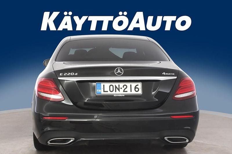 Käytetty Mercedes E220 Business 194 HP (142 kW) 2017 Musta Farmari