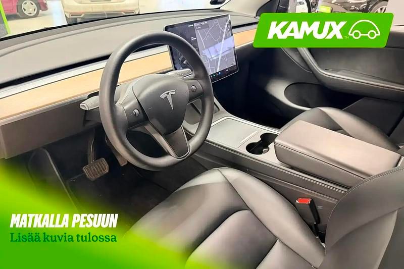Käytetty Tesla Model Y 258 kW (351 HP) 2021 Musta Katumaasturi