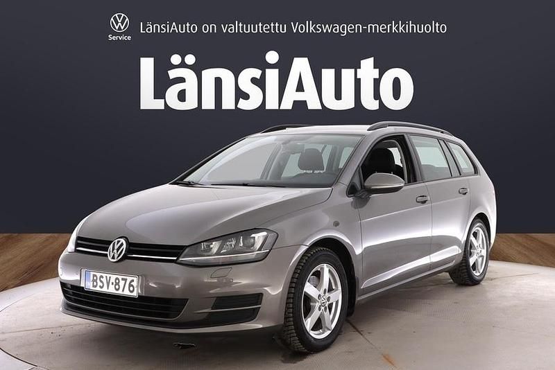 Käytetty VW Golf VII Comfortline 122 HP (89 kW) 2015 Harmaa Farmari