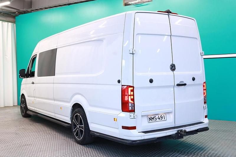 Käytetty VW Crafter 177 HP (130 kW) 2023 Van