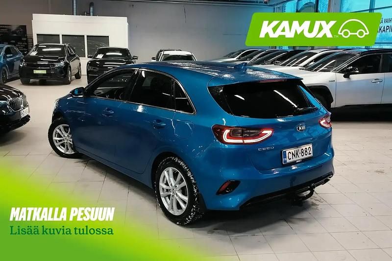 Käytetty Kia Ceed EX 140 HP (102 kW) 2020 Sininen Viistoperä