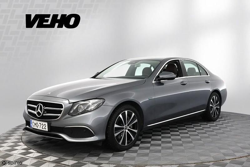Käytetty 2019 Mercedes E300 Avantgarde Edition Sedan | 28 500 € (Hyvä tarjous) - Kuva 1/4