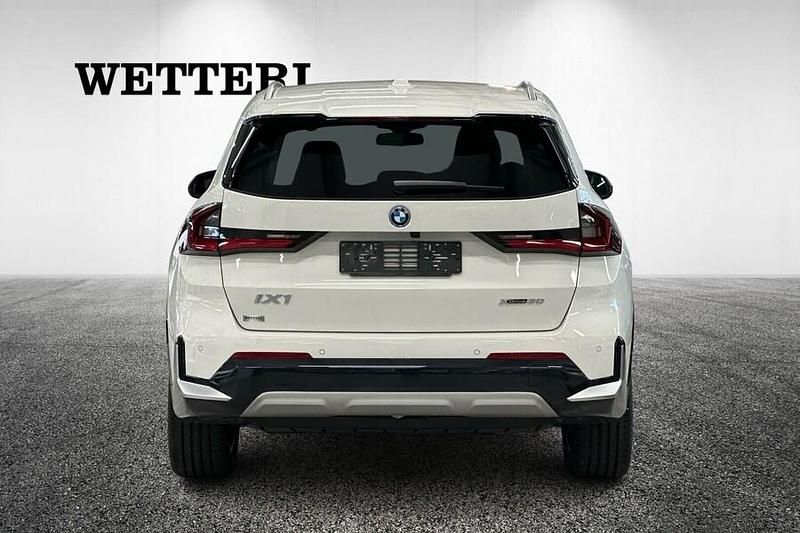 Käytetty BMW iX1 Comfort Edition 230 kW (313 HP) 2025 Katumaasturi
