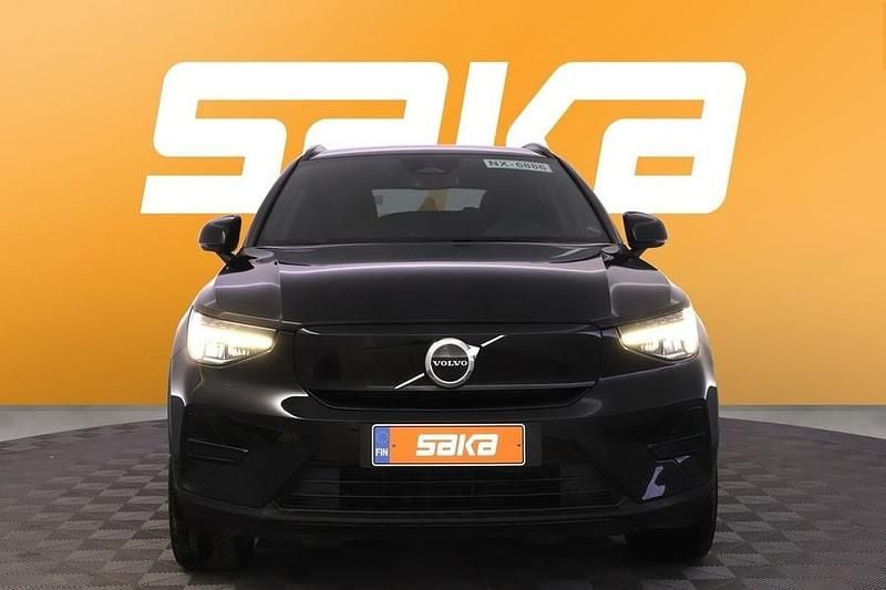 Käytetty Volvo XC40 Plus 300 kW (408 HP) 2023 Katumaasturi