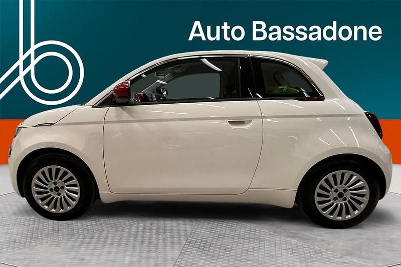 Käytetty Fiat 500e Red 86 kW (118 HP) 2023 Viistoperä
