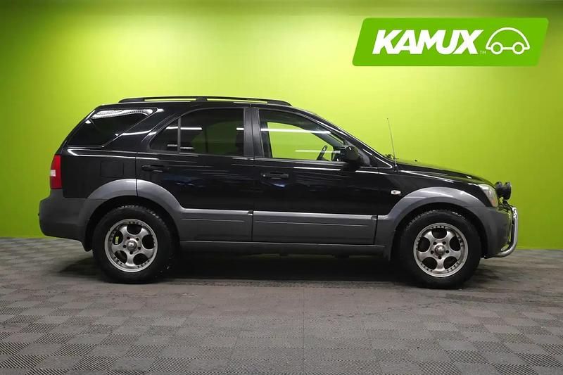 Käytetty Kia Sorento 170 HP (125 kW) 2007 Musta Katumaasturi