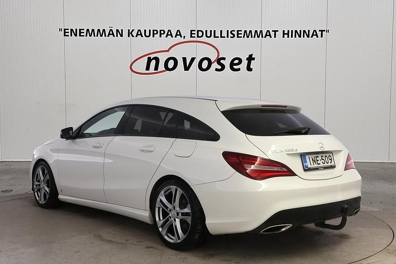 Käytetty Mercedes CLA180 Edition 109 HP (80 kW) 2017 Valkoinen Sedan