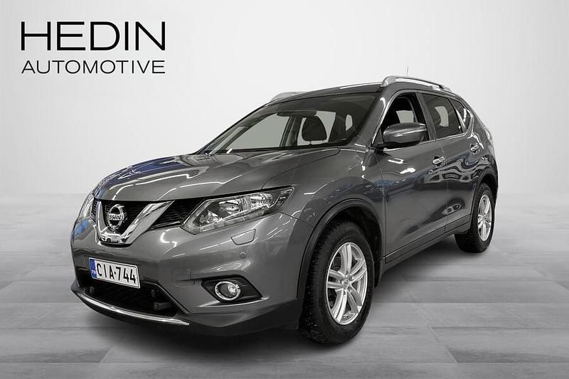 Harmaa Käytetty 2016 Nissan X-Trail Acenta Katumaasturi | 14 900 € (Perustarjous) - Kuva 1/4