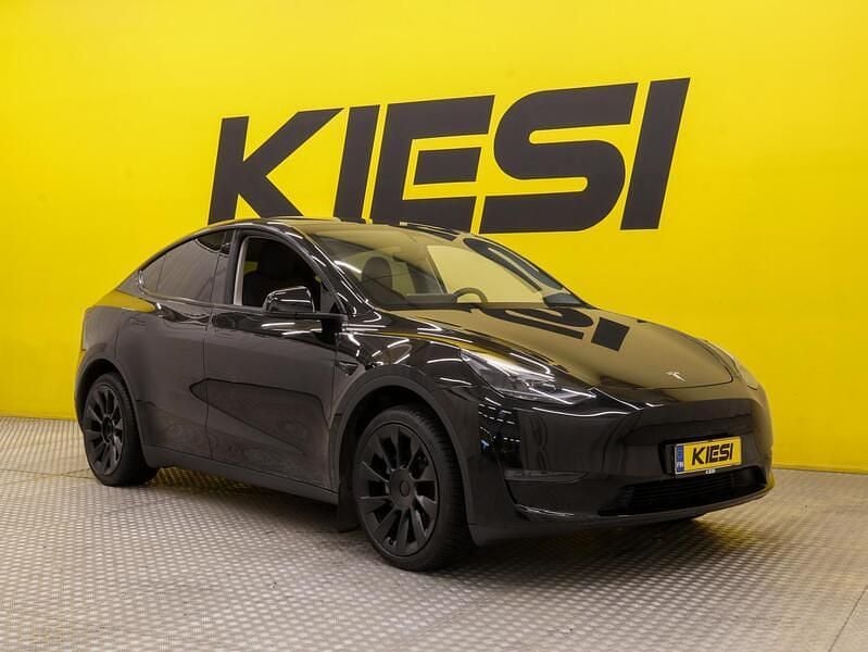 Käytetty Tesla Model Y 258 kW (351 HP) 2022 Katumaasturi