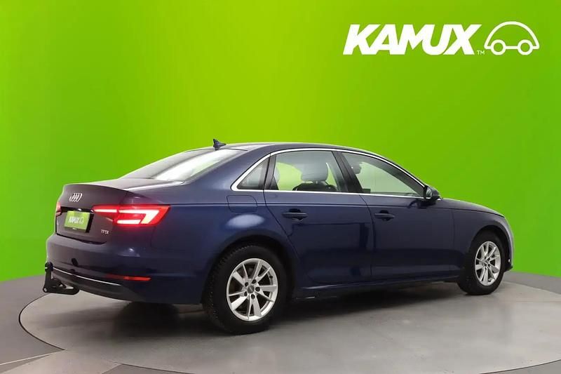 Käytetty Audi A4 Business 204 HP (150 kW) 2016 Sininen Sedan