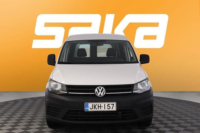 Käytetty VW Caddy Pro 102 HP (75 kW) 2017 Tila-auto