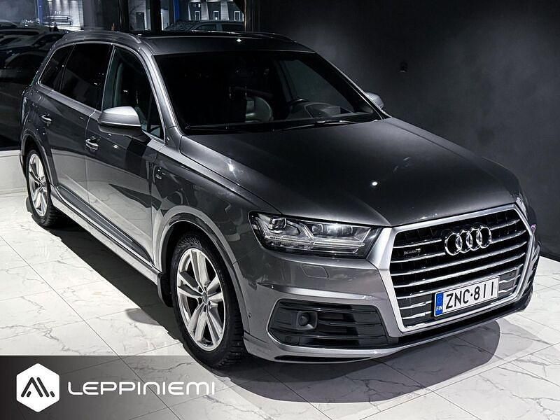Käytetty Audi Q7 S-Line 272 HP (200 kW) 2016 Katumaasturi