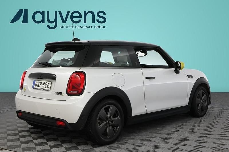 Käytetty Mini Cooper SE 135 kW (184 HP) 2024 Valkoinen Viistoperä