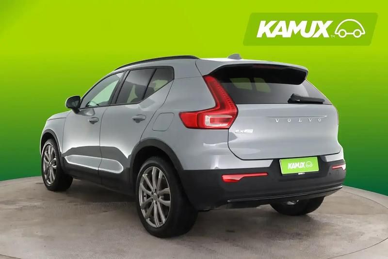Käytetty Volvo EX40 Core 185 kW (252 HP) 2024 Hopea / harmaa Katumaasturi