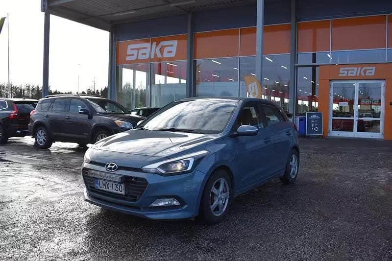 Käytetty Hyundai i20 Comfort 101 HP (74 kW) 2016 Viistoperä