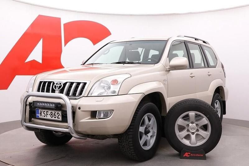 Ruskea Käytetty 2006 Toyota Land Cruiser Luxury Katumaasturi | 22 990 € (Perustarjous) - Kuva 1/4