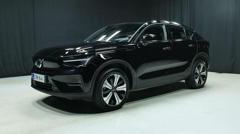 Käytetty Volvo C40 Core 169 kW (231 HP) 2023 Katumaasturi