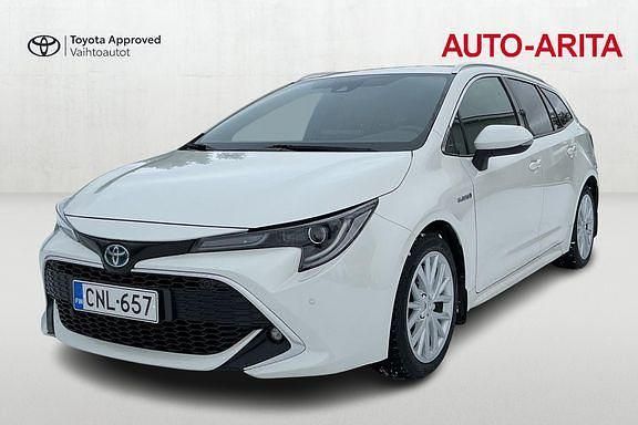 Valkoinen Käytetty 2019 Toyota Corolla Style Farmari | 21 880 € (Perustarjous) - Kuva 1/4