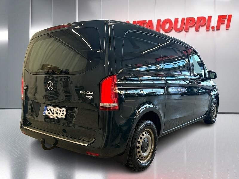 Käytetty Mercedes Vito 136 HP (100 kW) 2017 Van