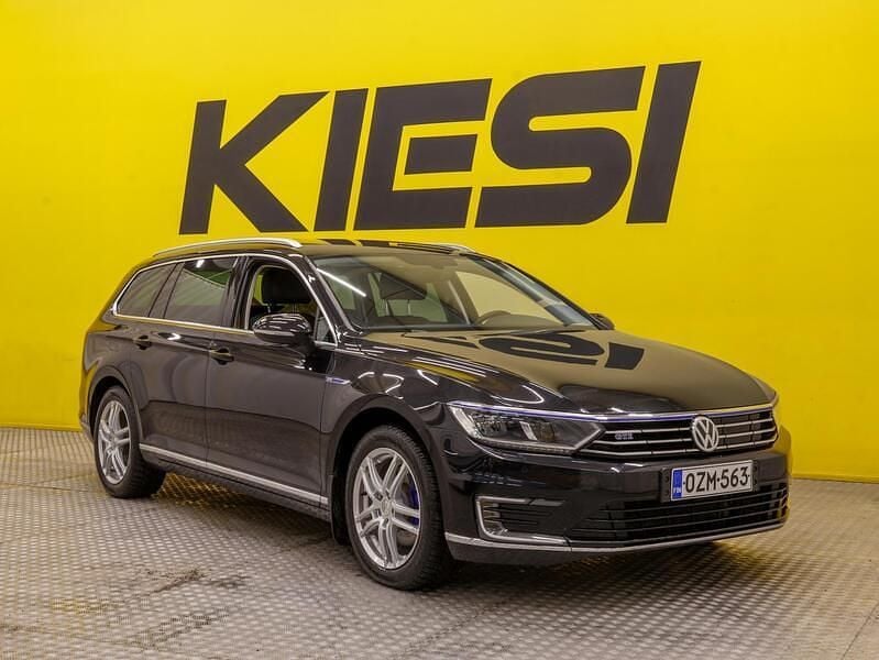 Käytetty VW Passat Comfortline 218 HP (160 kW) 2018 Farmari