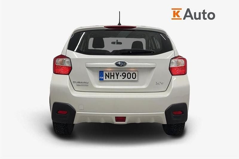 Käytetty Subaru XV 150 HP (110 kW) 2012 Valkoinen Katumaasturi