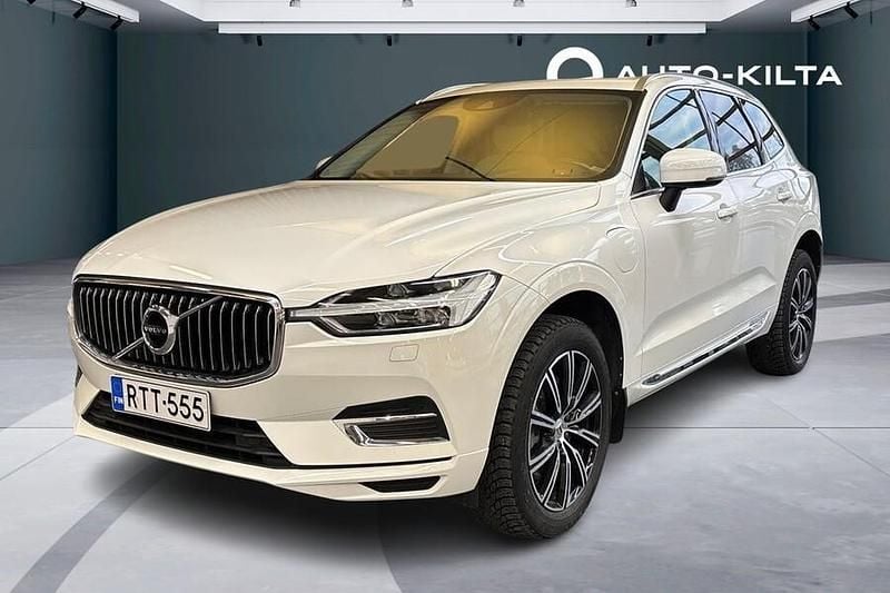 Käytetty Volvo XC60 Inscription 303 HP (222 kW) 2018 Valkoinen Katumaasturi