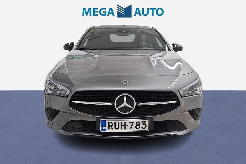 Käytetty Mercedes CLA220 Business 190 HP (139 kW) 2019 Sedan