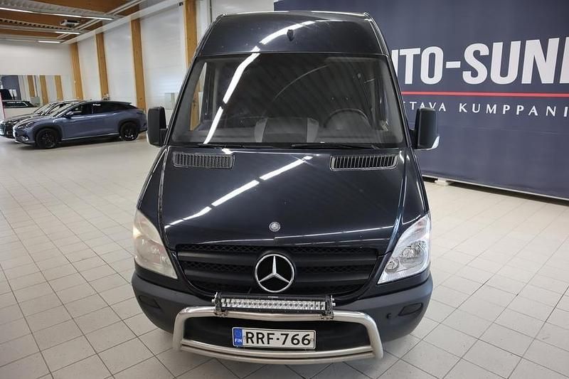 Käytetty Mercedes Sprinter 150 HP (110 kW) 2006 Musta Van