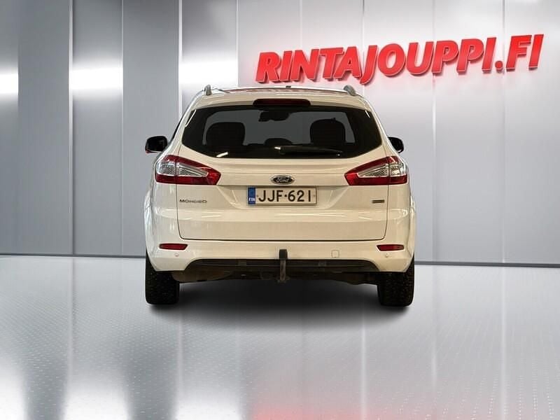 Käytetty Ford Mondeo 160 HP (117 kW) 2014 Farmari