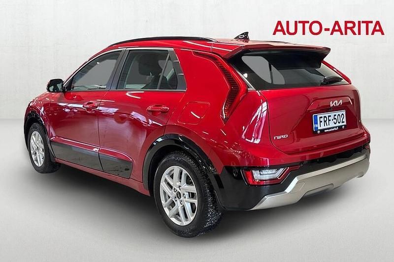 Käytetty Kia Niro EX 140 HP (102 kW) 2023 Punainen Katumaasturi