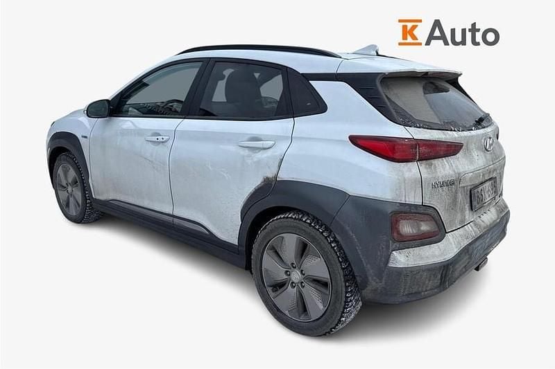 Käytetty Hyundai Kona Style 150 kW (204 HP) 2020 Valkoinen Katumaasturi