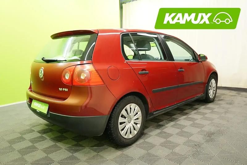 Käytetty VW Golf Comfortline 116 HP (85 kW) 2004 Punainen Viistoperä