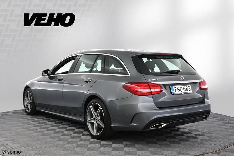 Käytetty Mercedes C180 AMG 156 HP (114 kW) 2018 Farmari