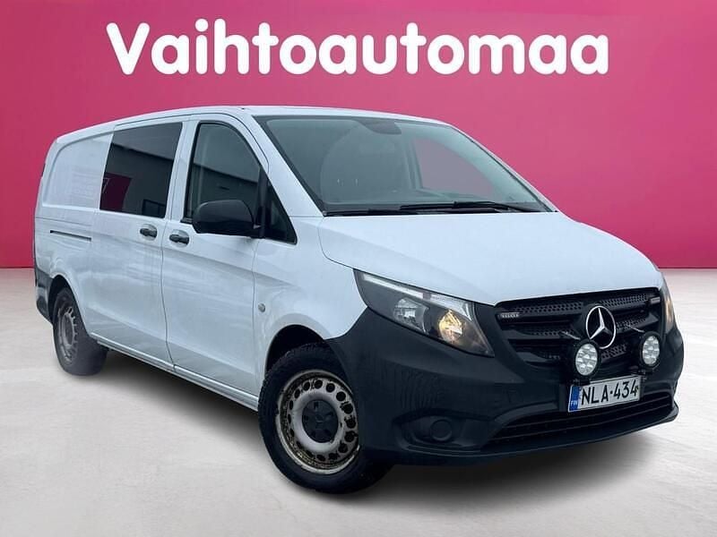 Käytetty Mercedes Vito 136 HP (100 kW) 2018 Van