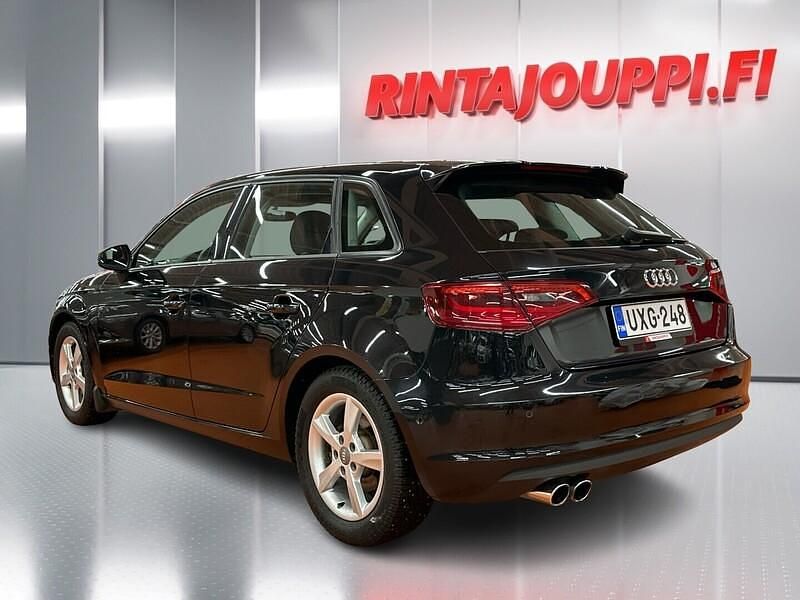 Käytetty Audi A3 Sportback Business 122 HP (89 kW) 2013 Viistoperä